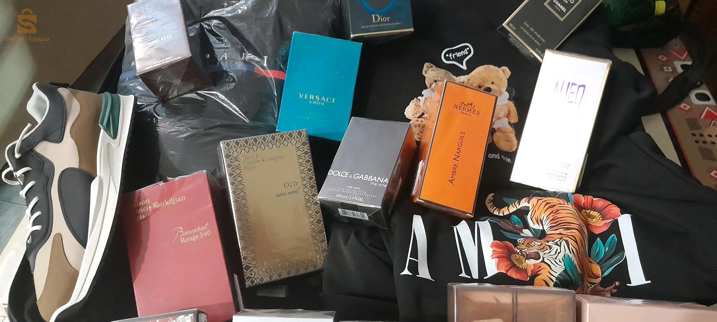 عطور نسائية و رجالية