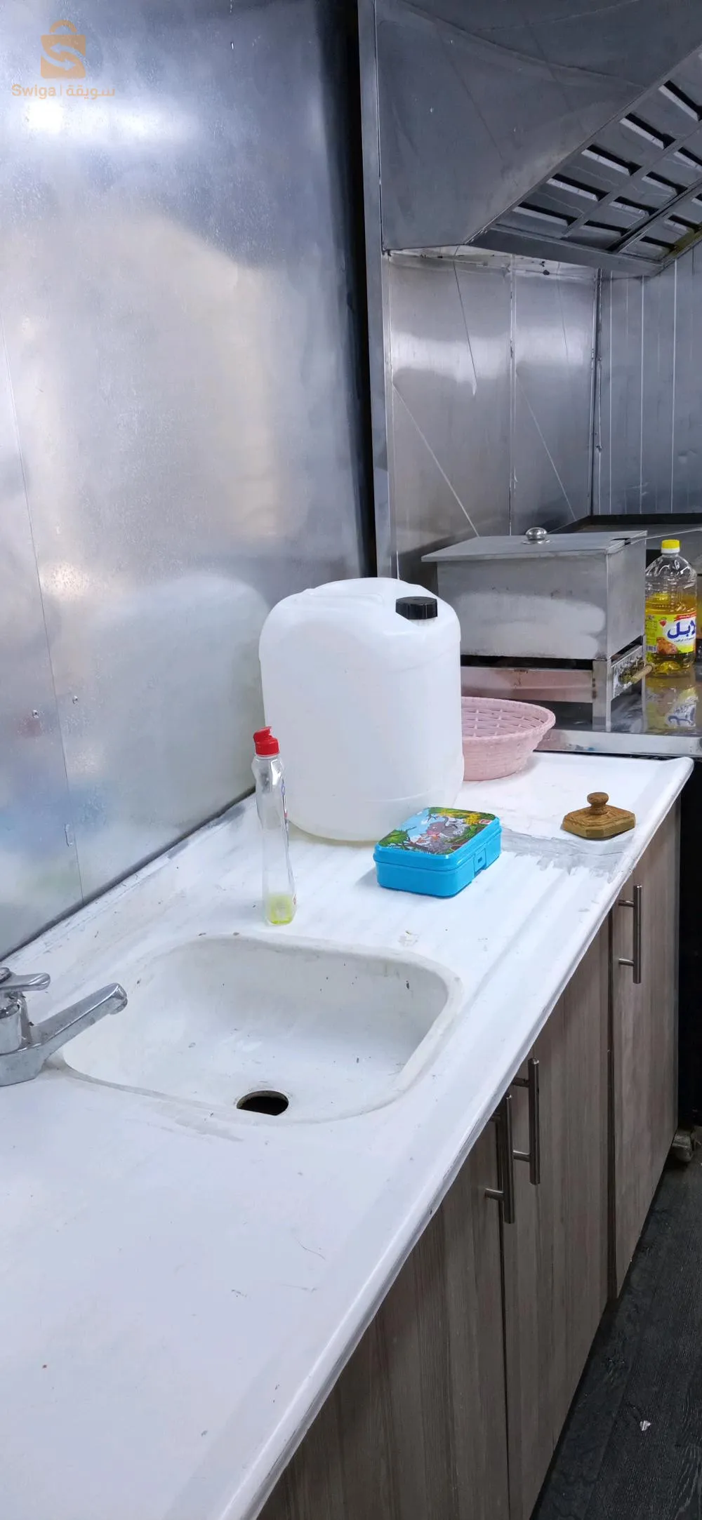 مطعم متنقل متور افيكو لكرط قريز مطعم متنقل منهاراك خدم نبيع ولانبرز رقم الهاتف 0676278948