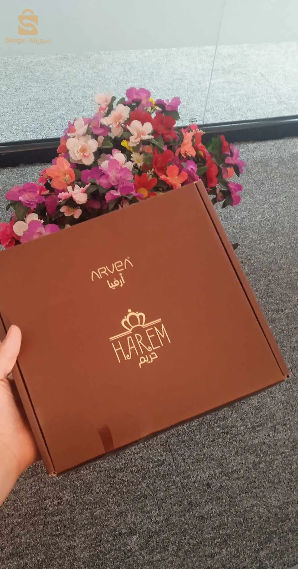 عطور نسائية ورجالية
