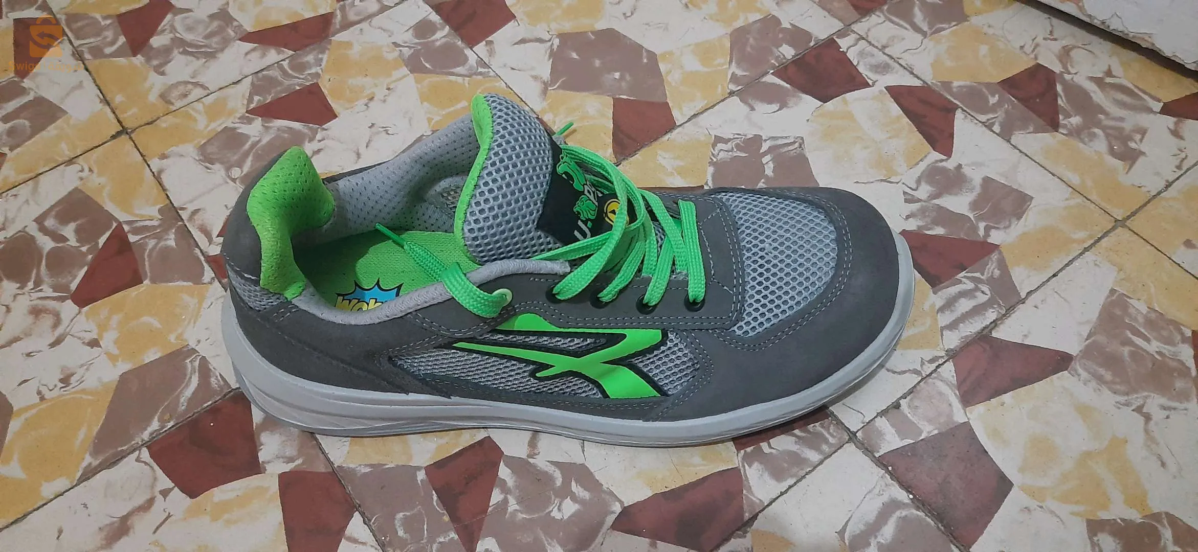 حذاء العمل 43