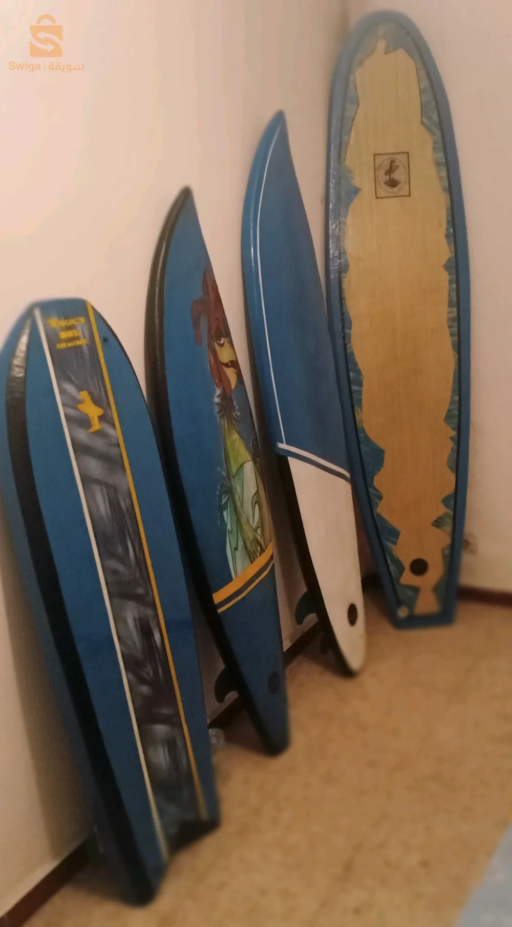 لوحة تزلج امواج