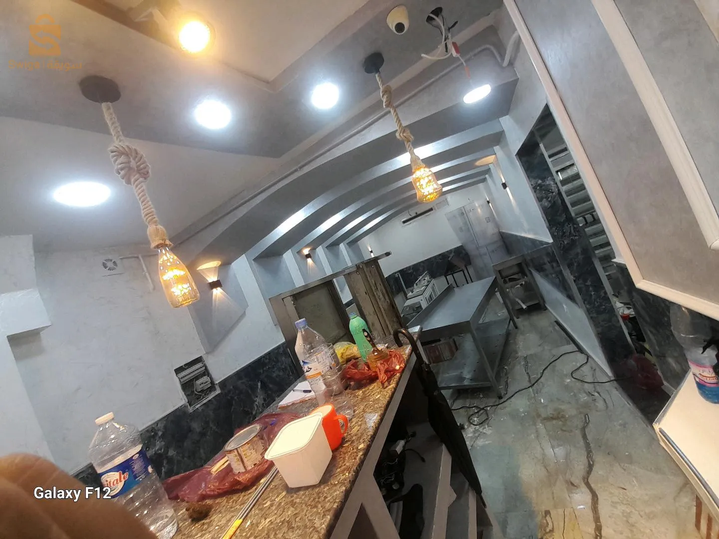 كراء مطعم مجهز