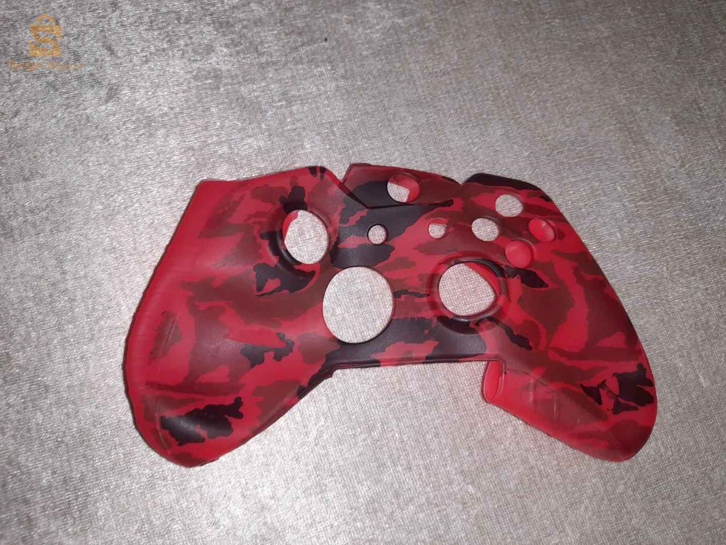 بطرية يدة تحكم جهاز اكسبوكس وان مع شاحن الخاص به + حمايت ليدة الجهاز مجانا 🎮🕹