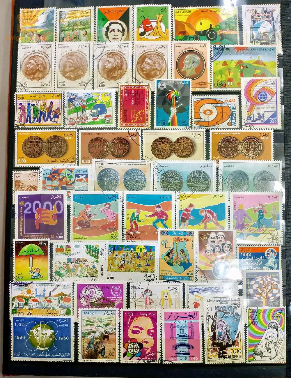 album de timbres d'Algérie