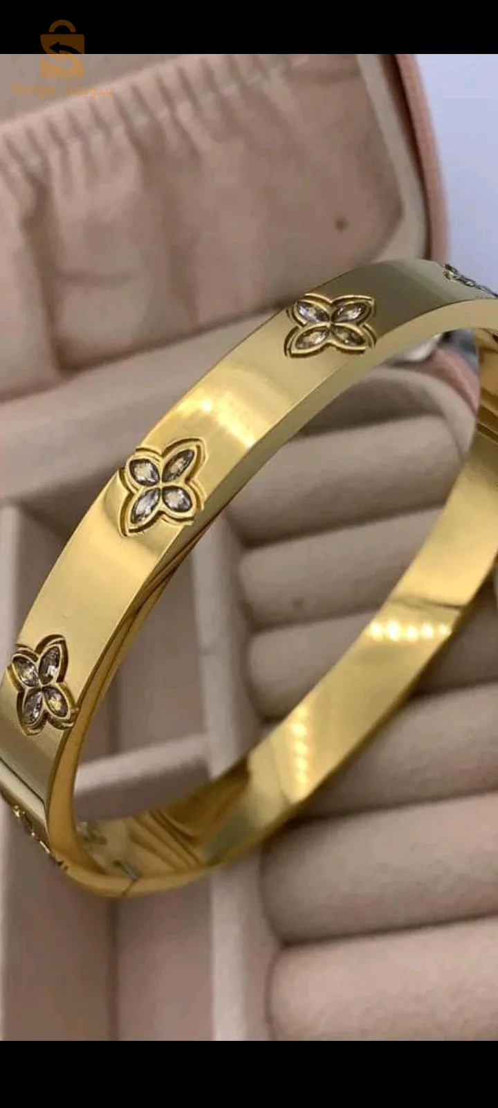 اكسسوارات نسائية