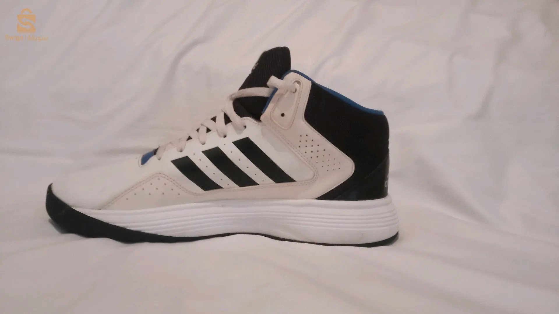 basket adidas Originals pointure 49  pieds géant