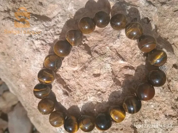 سبحة من احجار طبيعية