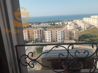 F3 مساحة السطح 76م2 برنامج LPA سند موثق 2 واجهة بحرية