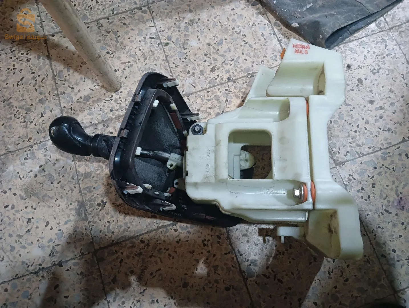 بيع قطع غيار السيارات المستعمل