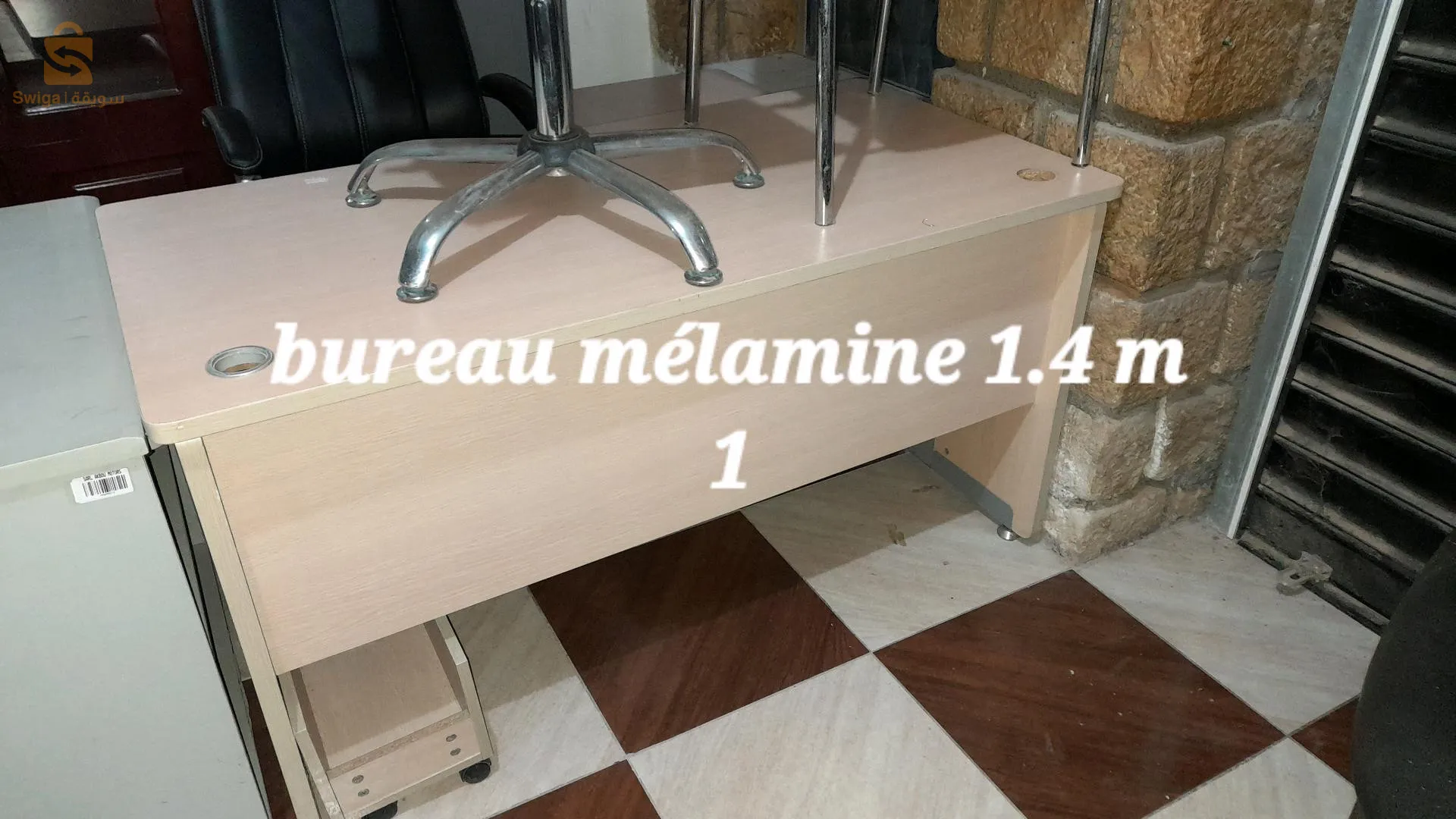 bureau et chaise