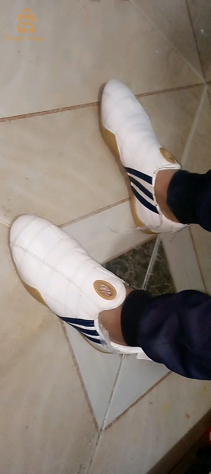 حذاء رياضي