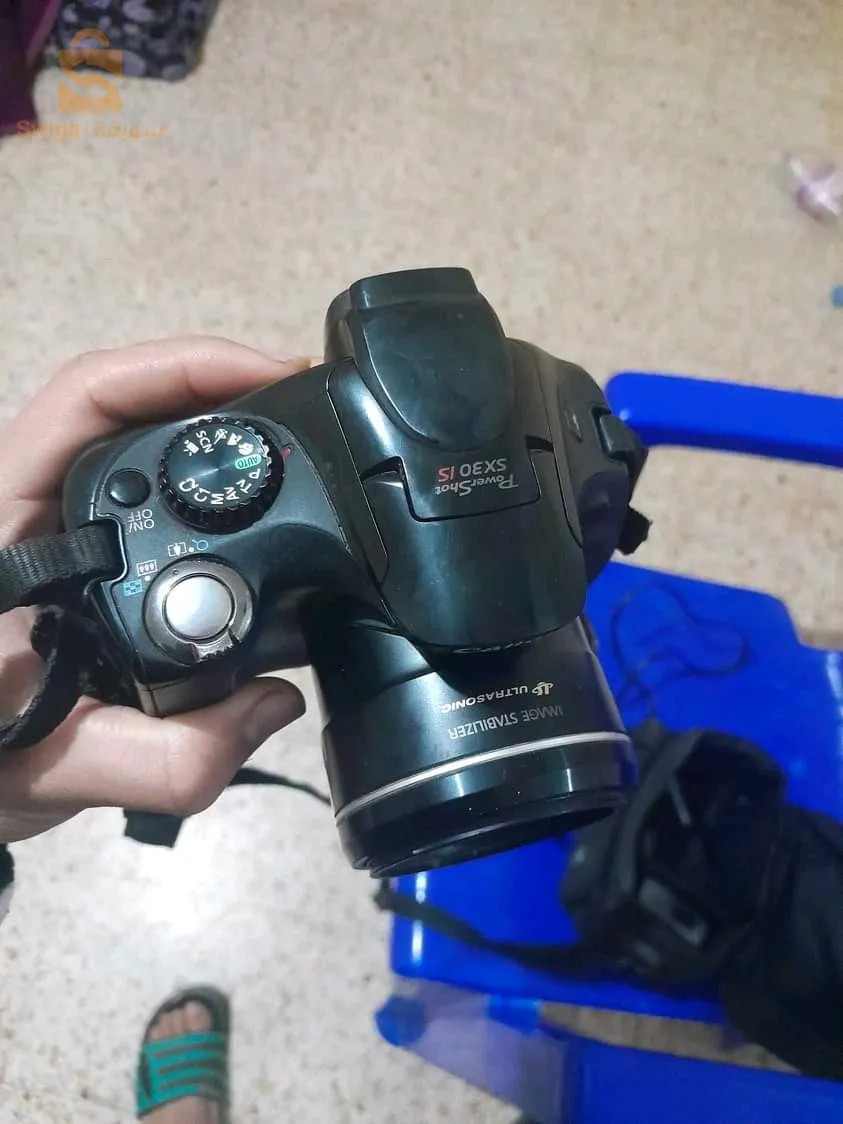 كاميرا+فديو .للبيع من نوع 1560+اوبجكتيف فيكس