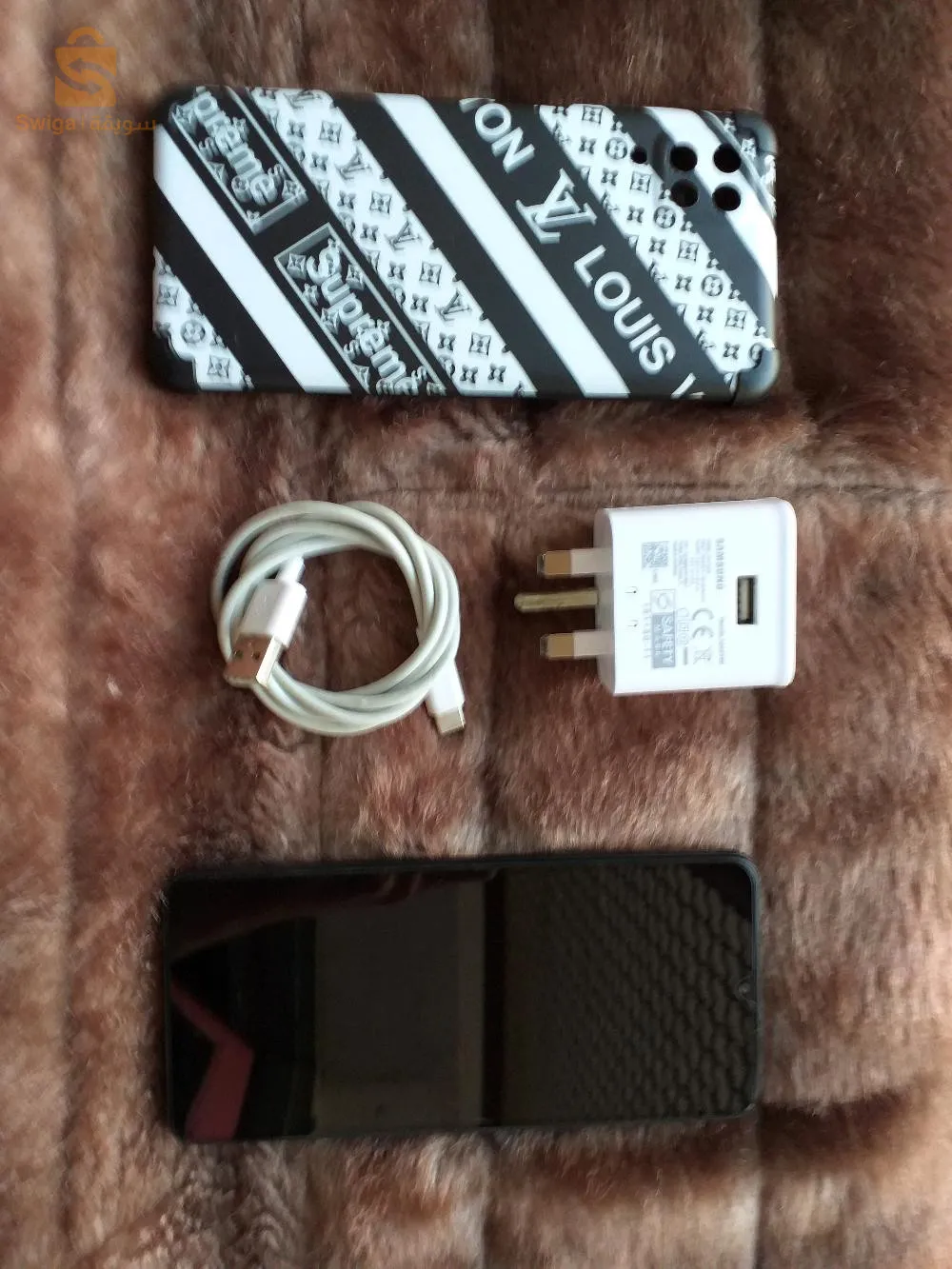 Samsung M12