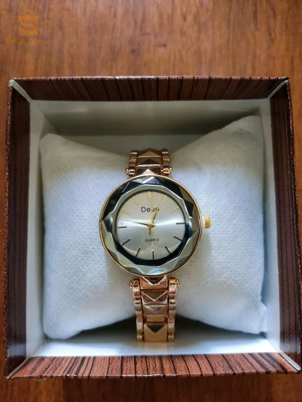 ساعة نسائية montre femme
