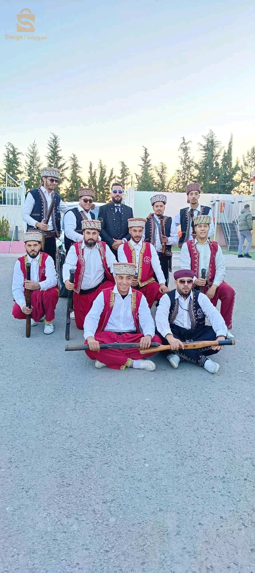 ✅ جمعية جبال الأوراس للخيالة والبارود التقليدي ✅     -باتنة-
💣نحن في خدمتكم لجميع حفلاتكم و مناسباتكم السعيدة (اعراس/خطوبة/ختان/فاتحة/تخرج/نجاح{Bem.Bac})🎉🎊🎈🎁💍👑
💣نوفر لكم مايخص في حفلاتكم 🥁🪘🎺🐎🎬🎥🧸(قرقابو🥁/ترومبات🎺/خيالة🐎/مصور🎥/مسكوت🧸/بارود🔥/سيارات عسكرية قديمة 🛻)
💣مع إختيار لونك المفضل في لباس الخاص للفريق  🧡❤️🤍🩵🖤
💣 العمل والجودة والثقة مهنتنا💯🔥و إرضائكم هو هدفنا ❤️✅
💣للحجزاو الإستفسار يرجى التواصل معنا عبر دردشة مسنجر الخاصة او التواصل على الأرقام التالية:
0556812648
0676574321
