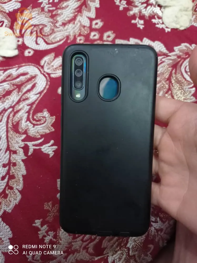 Samsung a50   6/128