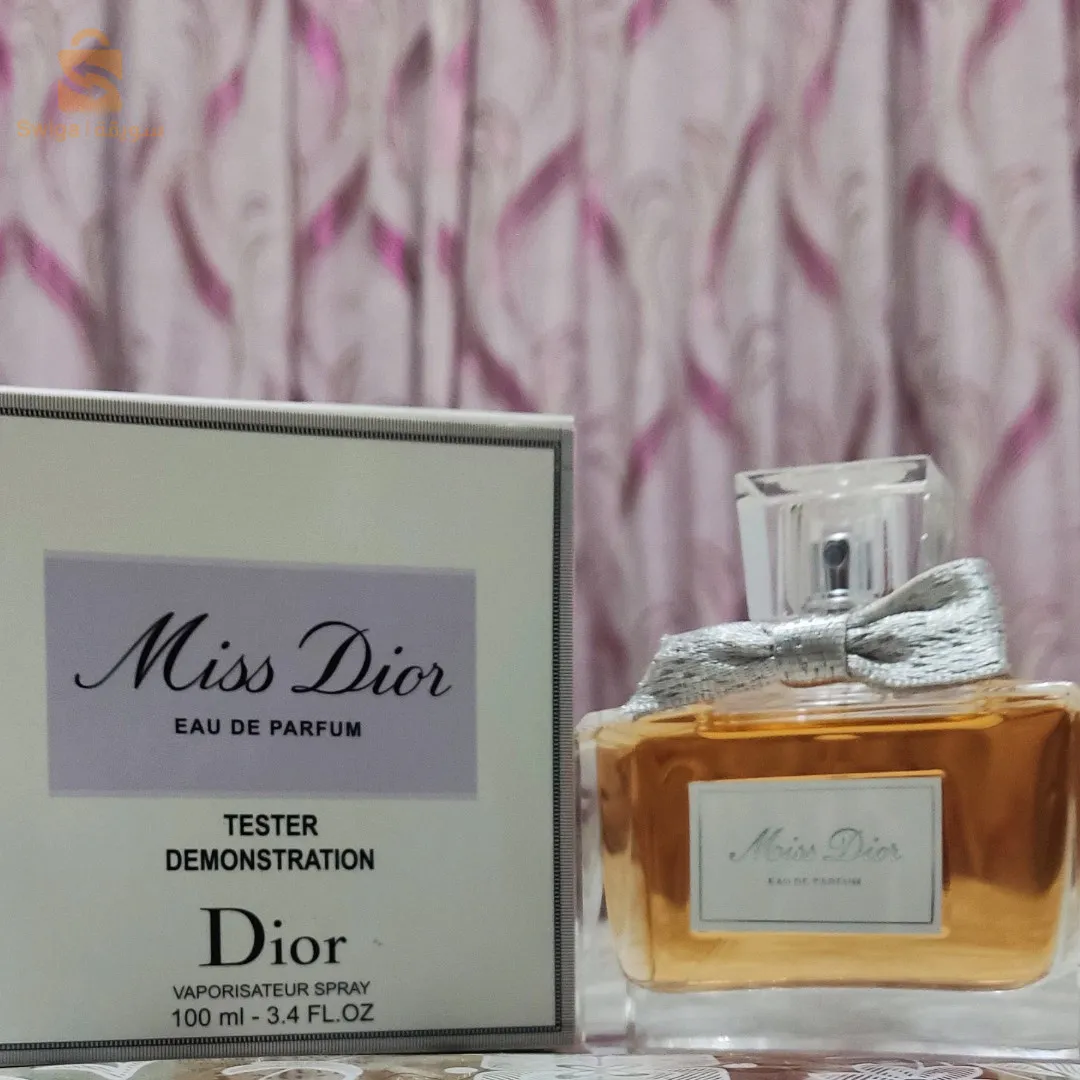 عطور تاستور نسائية مع تخفيضات نهاية السنة  
عطر واحد3200
عطران 6000