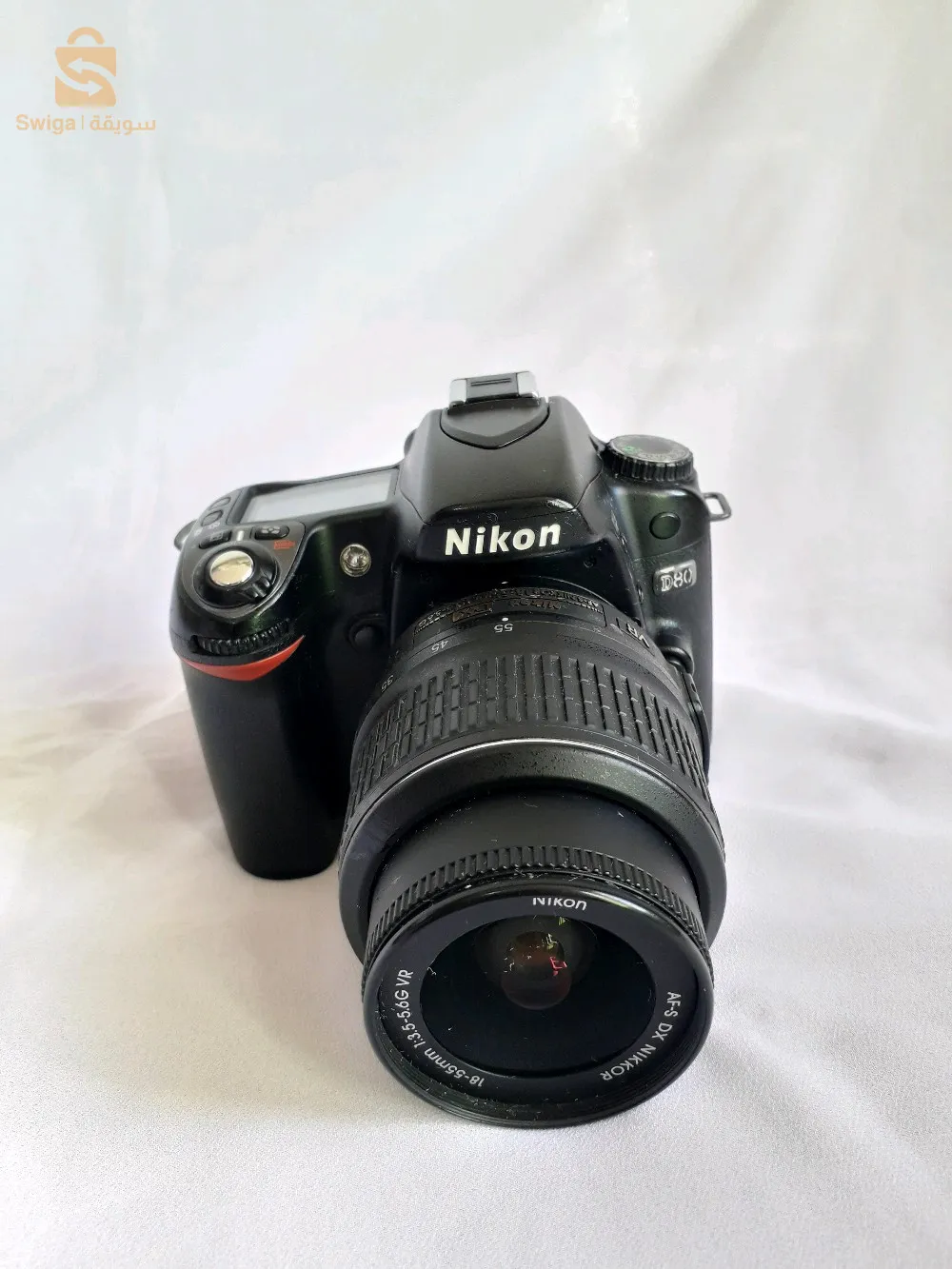 nikon d80 avec 18-55mm + batterie w chargeur d'origine w bandouliere