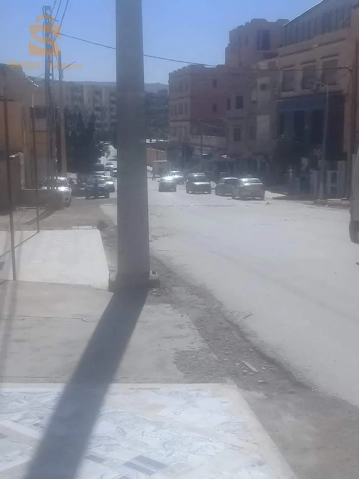 منزل للبيع في تلمسان اوجليدة طلعة تع كندور منطقة تجارية