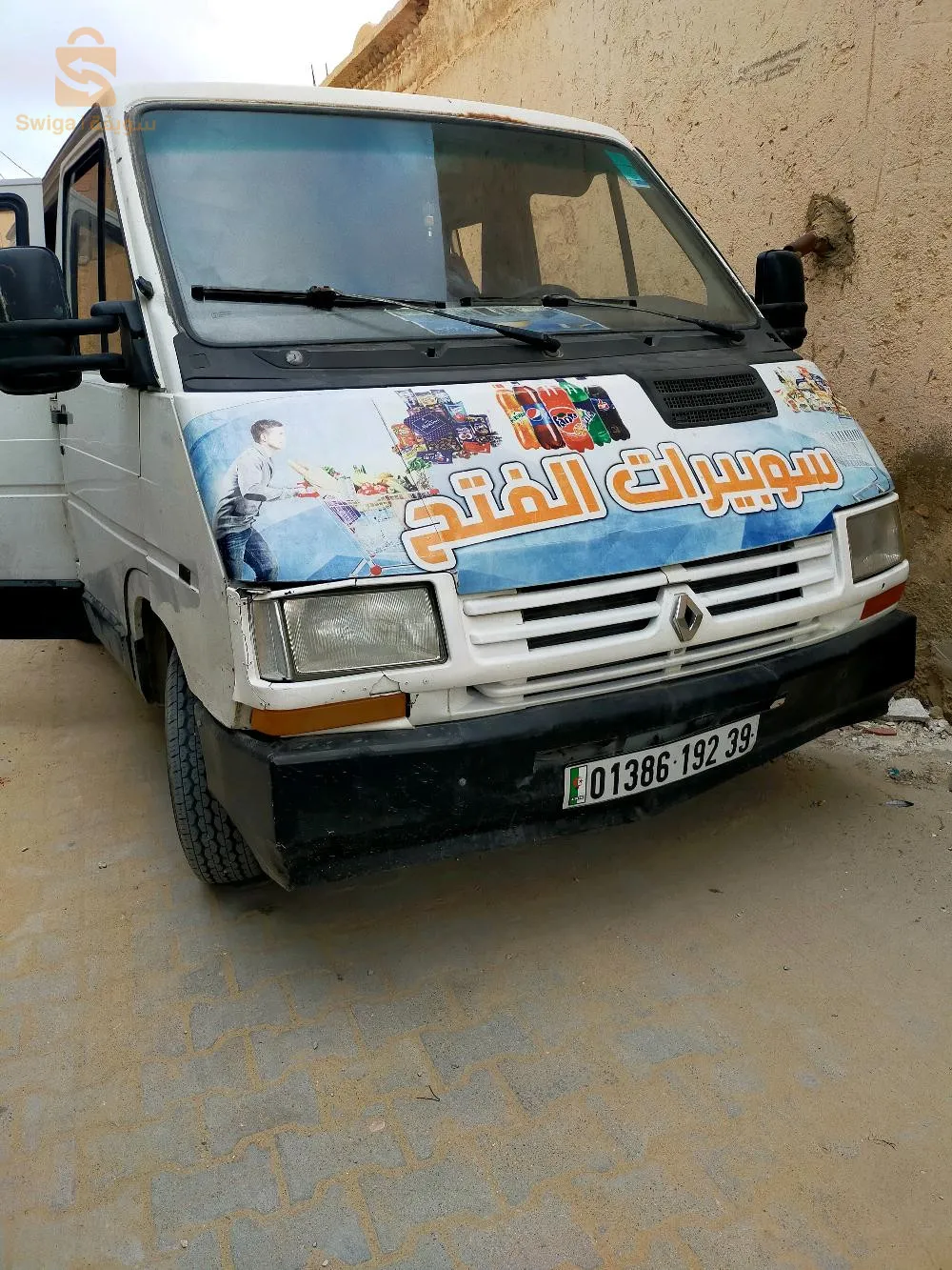 سيارة رونو ترافيك فيتري مازوت روض وباطري وسونسبونسيو ومرتسار وديسك جديد