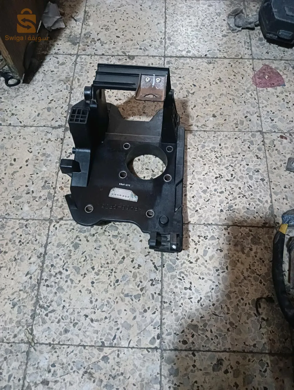 بيع قطع غيار السيارات المستعمل