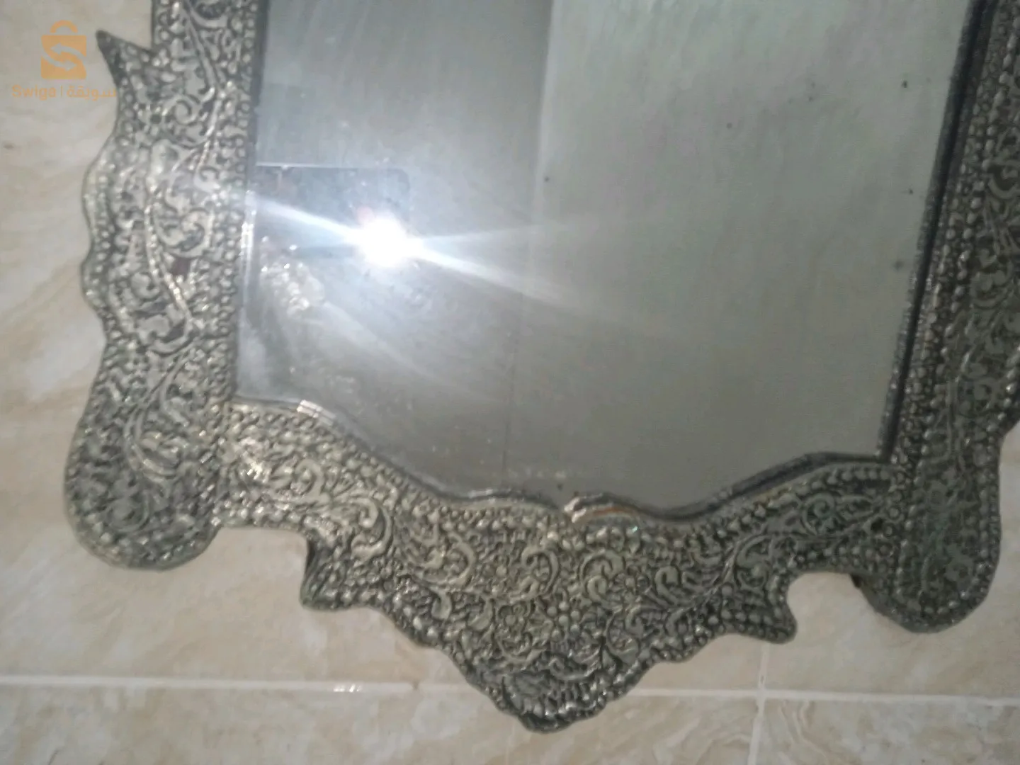 مرايا زجاج