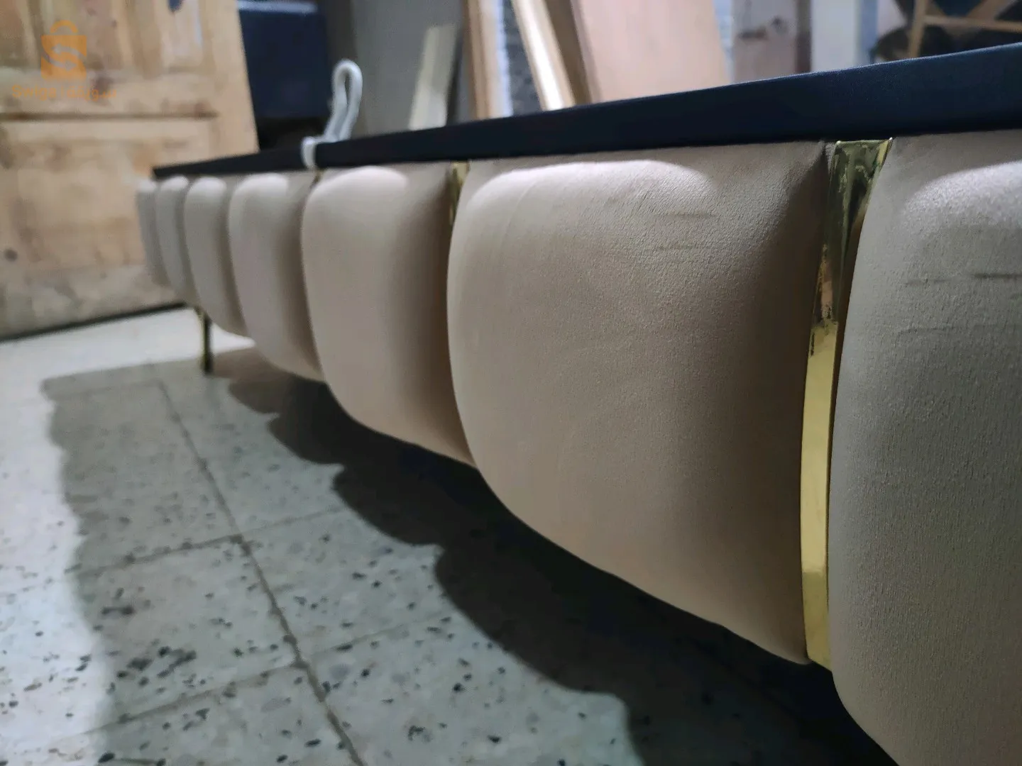 سلام عليكم 🤝
حبيت تزين دارك مرحبا بيك ♥️♥️
خدمه نقيه او متقونه على ادق اتقان 👌👌
كركسا حطب احمر 
مدة ضمان خدمة ما بعد بيع 5 سنوات

و سعر  مناسب من ورشة الى زبون
مقسات 70سم /190سم
سعر 13000دج لل كانبلي واحد💵💵 
و سعر طابلة 10000 دج
سعر بوف 3500دج للواحد
يعني راح تشري بي سعر جملة 💴💰
 
كل ما عليك هو📟
1 اختيار لون مفضل لديك 📱
2 اتصال على ارقام تاليه📱

 أتصل على رقم 0770767794☎️📞