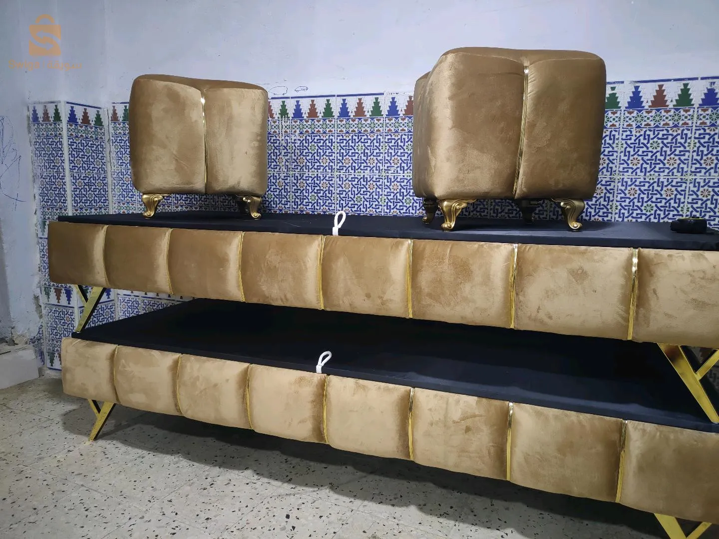 سلام عليكم 🤝
حبيت تزين دارك مرحبا بيك ♥️♥️
خدمه نقيه او متقونه على ادق اتقان 👌👌
كركسا حطب احمر 
مدة ضمان خدمة ما بعد بيع 5 سنوات

و سعر  مناسب من ورشة الى زبون
مقسات 70سم /190سم
سعر 13000دج لل كانبلي واحد💵💵 
و سعر طابلة 10000 دج
سعر بوف 3500دج للواحد
يعني راح تشري بي سعر جملة 💴💰
 
كل ما عليك هو📟
1 اختيار لون مفضل لديك 📱
2 اتصال على ارقام تاليه📱

 أتصل على رقم 0770767794☎️📞