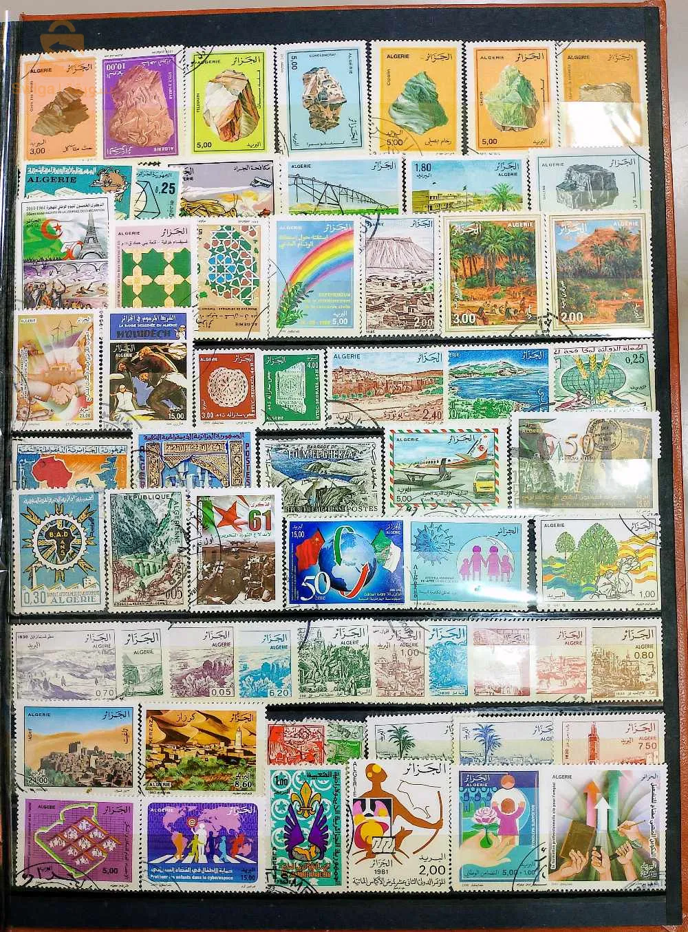 album de timbres d'Algérie