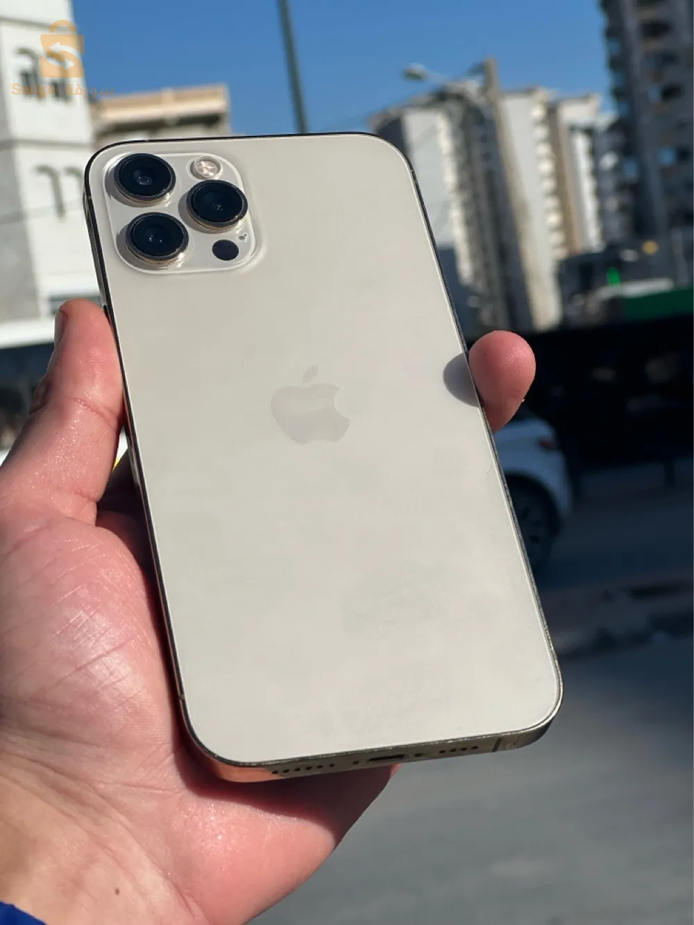 ايفون 12برو ماكس باتري 85