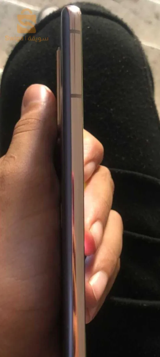 samsong s 21 5g
128/8
4000 
حاجا ما معاودة فالتلفون كلش اوريجينال
رقم الهاتف 0793698325
 تلفون نقي ماشاء الله
المكان عين بنيان