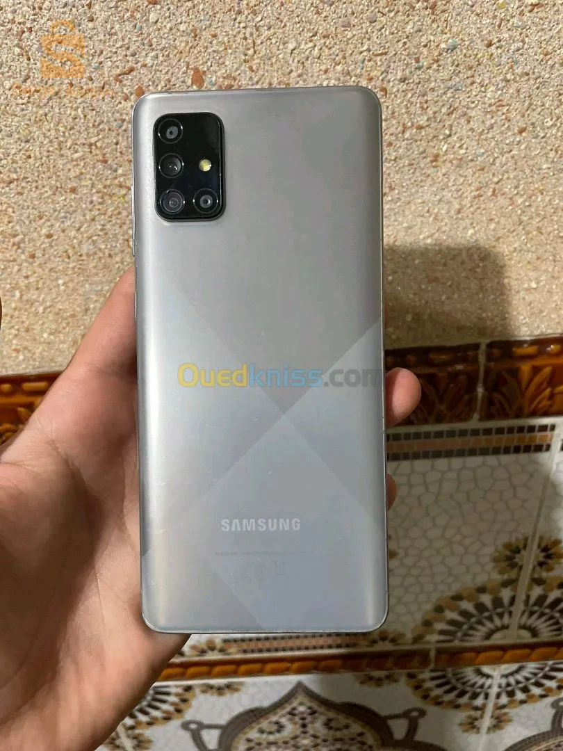 Samsung A71
