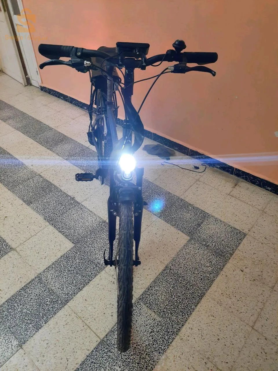 دراجة كهربائية Btwin7 حجا نقيا كلش دوريجين ميش ماشيا بزاف