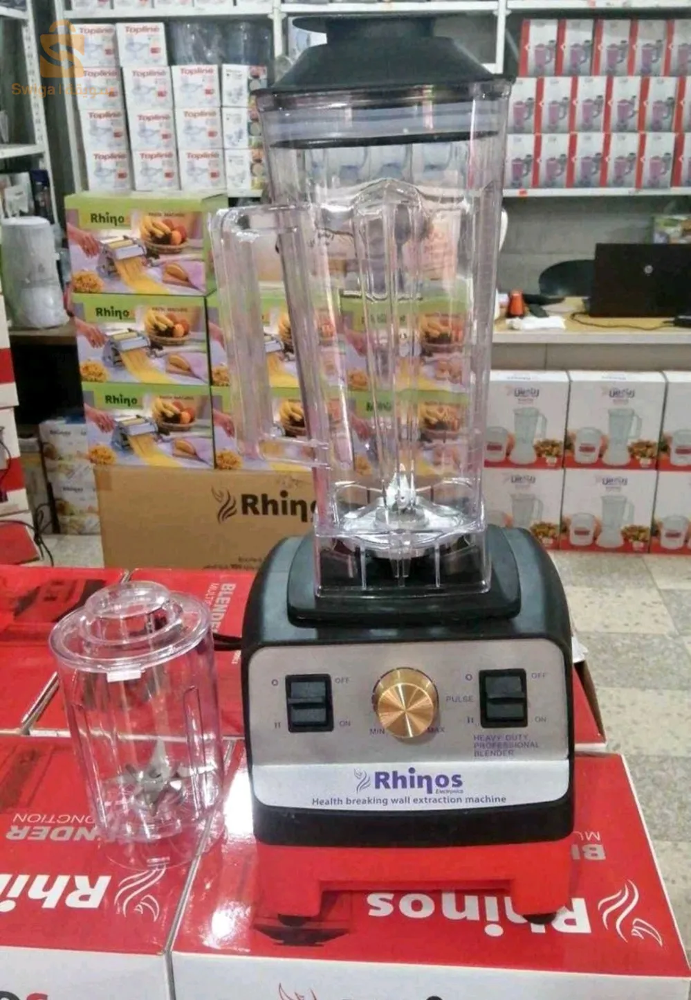 Blender RHINOS 5000w bl18plus$🤍🤍