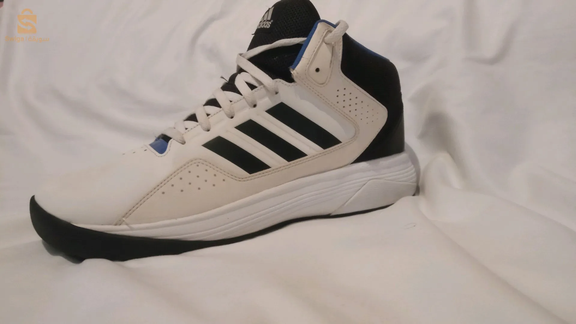 basket adidas Originals pointure 49  pieds géant