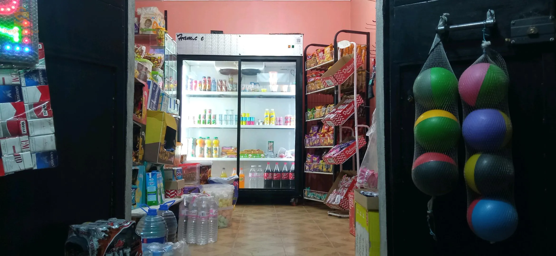إيطجار فريڨو كونطوار سلا تاع شيبس شباك بيه بل كروشي كسكيطة بيها بل لاد بلاكة تع فليكسي لاكاس فترينا تاع حلوى فترينا تاع شكلاط سلا تع دودسول