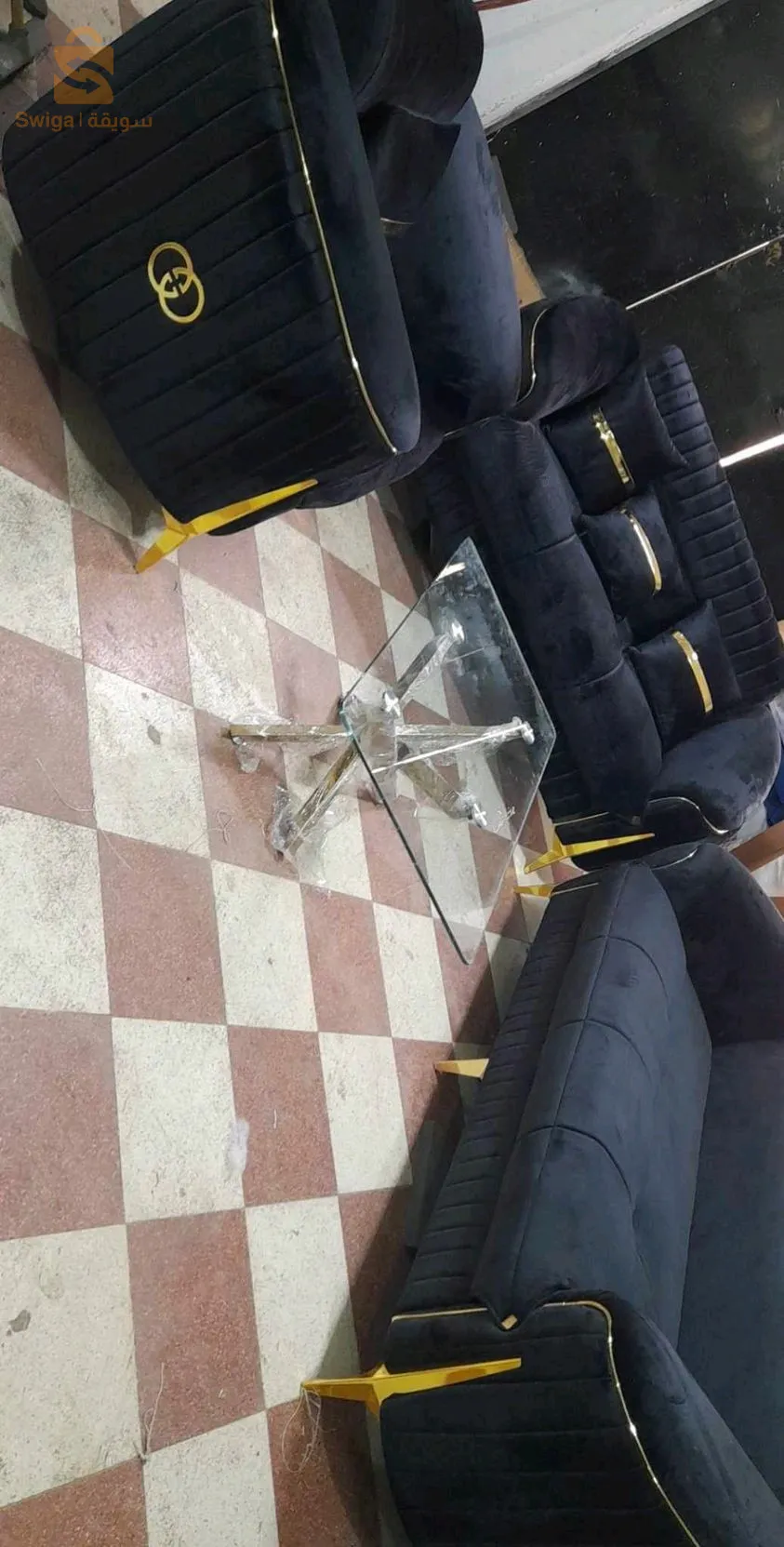 طاوله الطعام