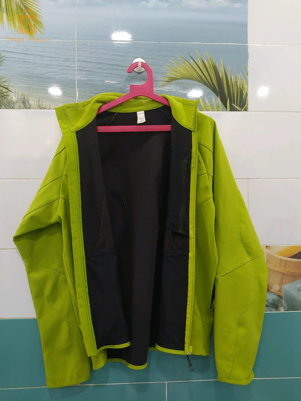 Veste Decathlon randonnée  polaire original 🇪🇺
imperméabilite🌨️
 taille L_XL
 disponible