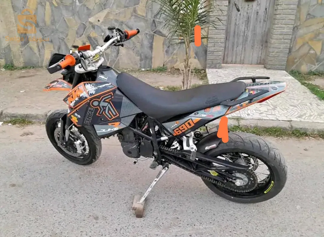 KTM Smc 690
