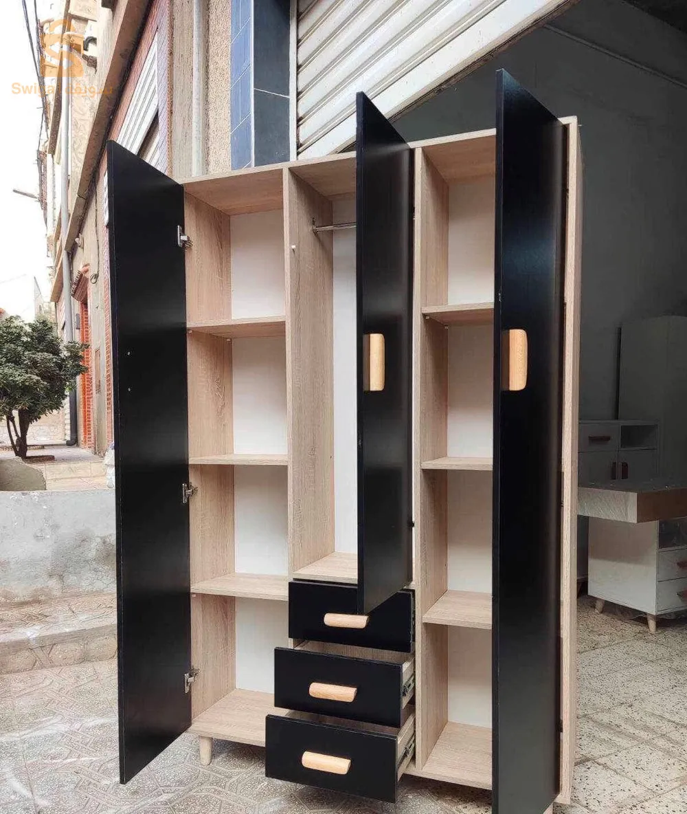 خزانة ملابس