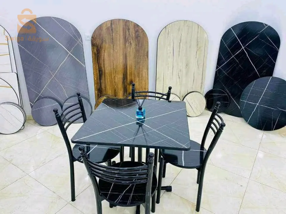 طاولات للمقاهي