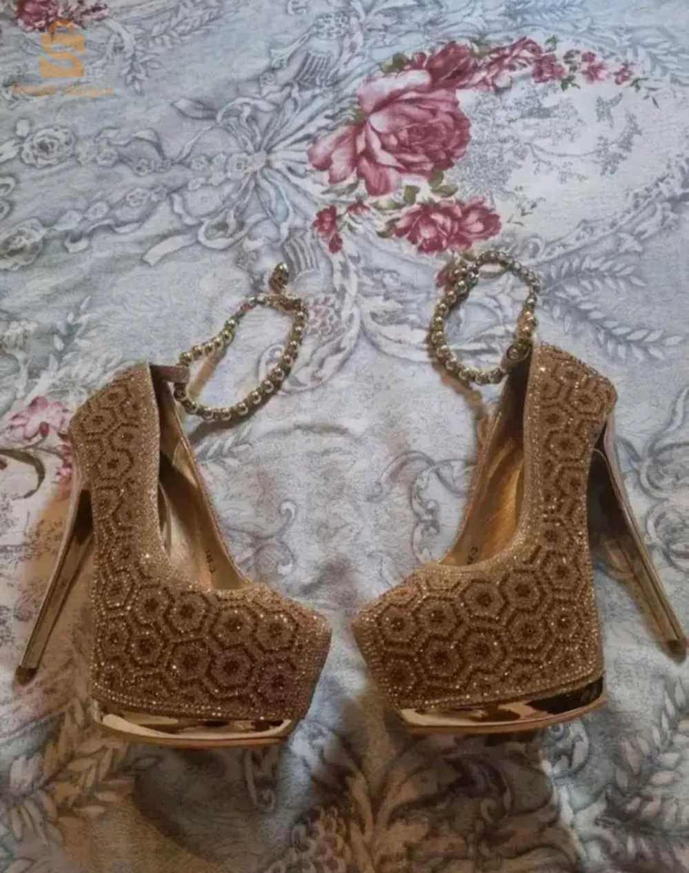 احذيه نسائيه والعرائس