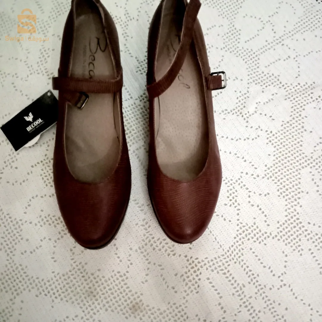 حداء جديد جاد للبيع