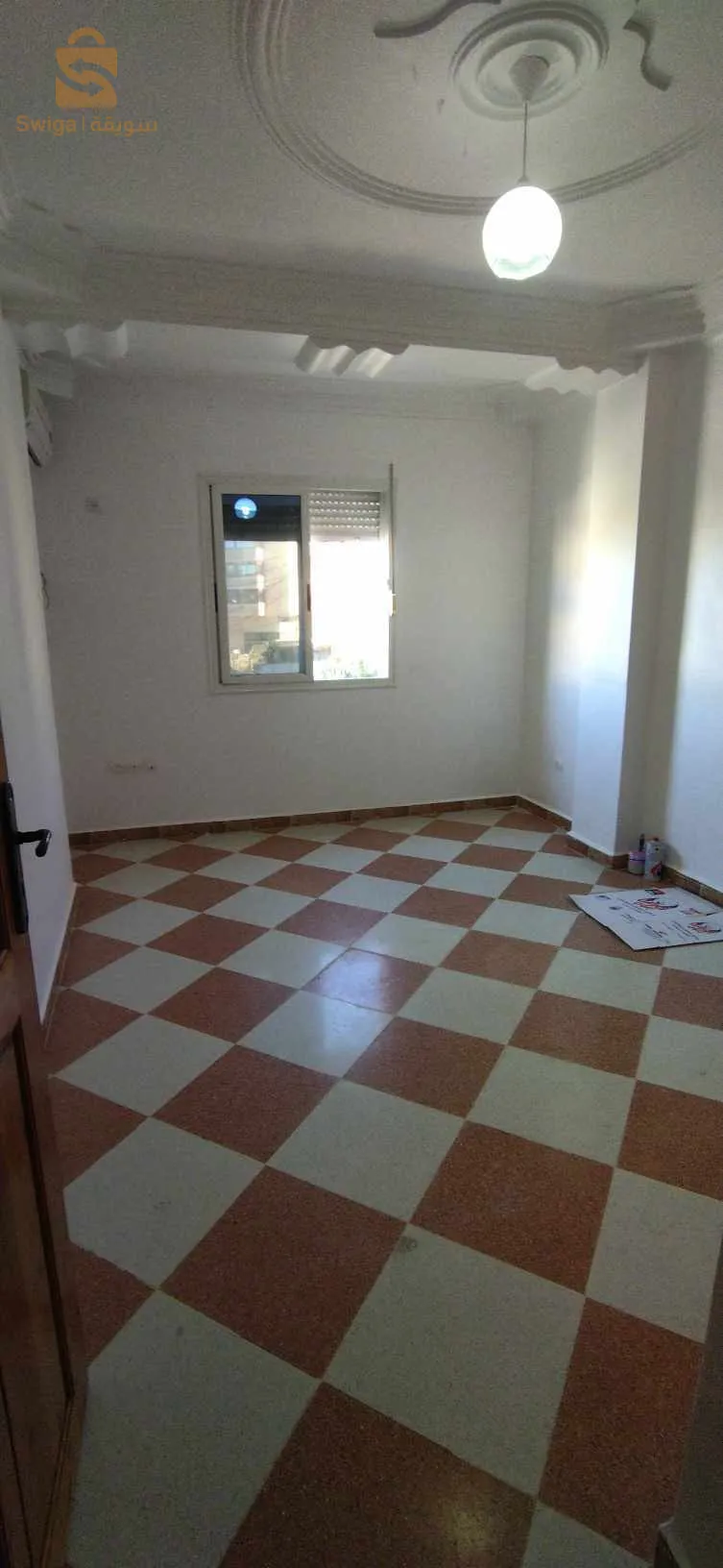بيع شقة ف3 فيني بالطابق الثاني ب دلس ولاية بومرداس 
0555754322