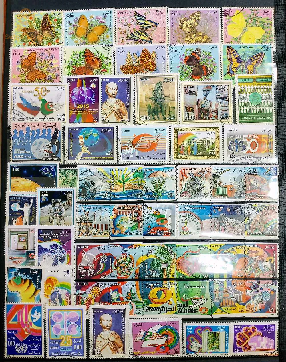 album de timbres d'Algérie