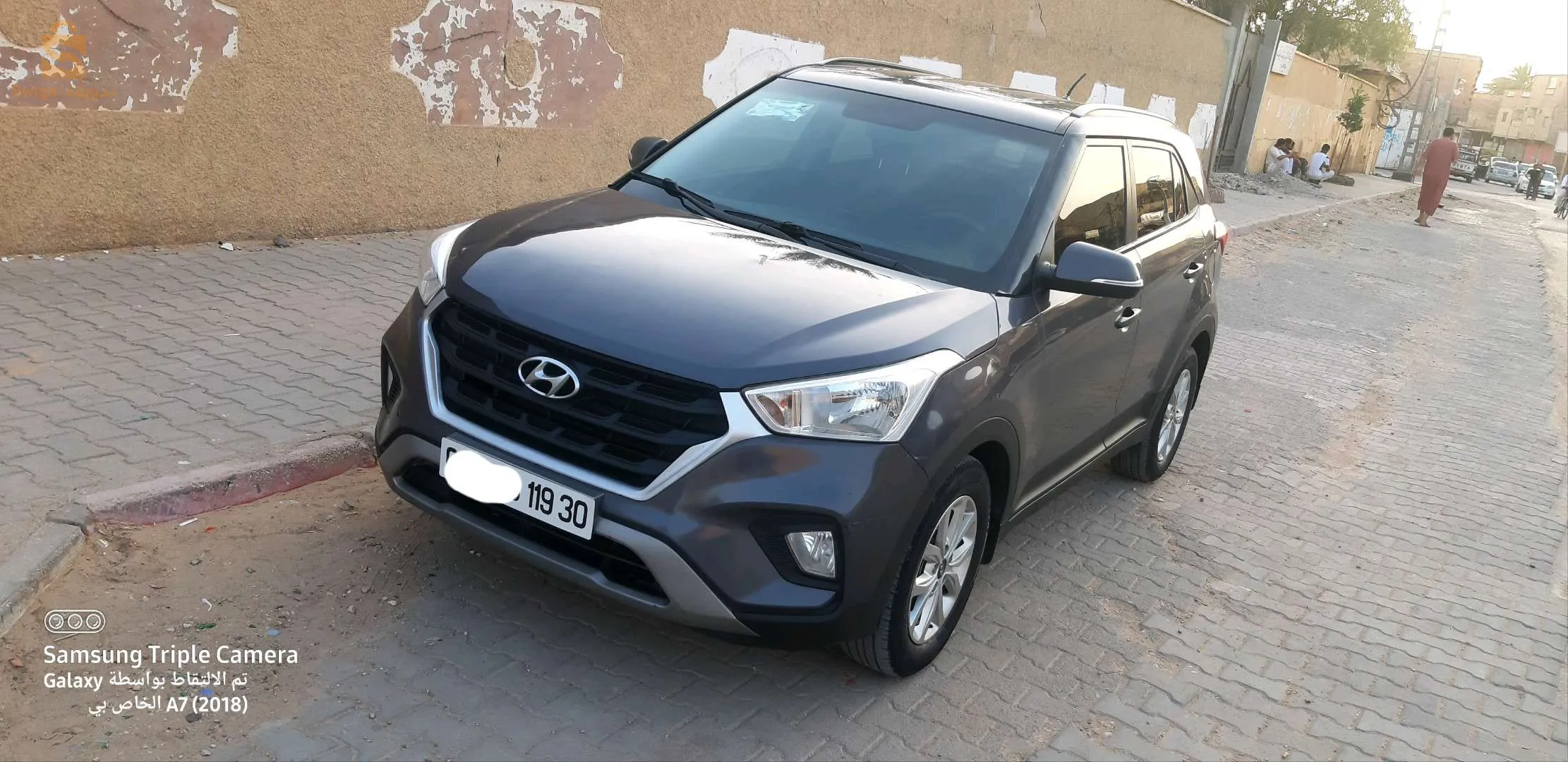 كريتا  2019 فيها راكور خفيف في الكابو الجنب الايمن فوق الضو
0559754927