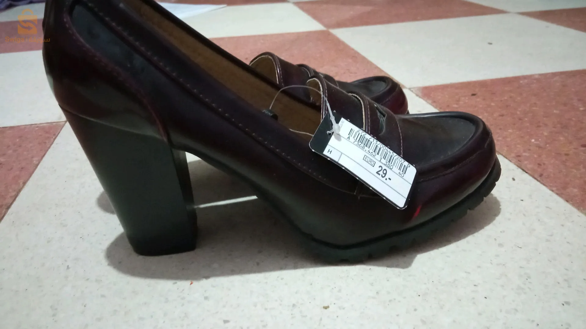 des chaussures françaises classique