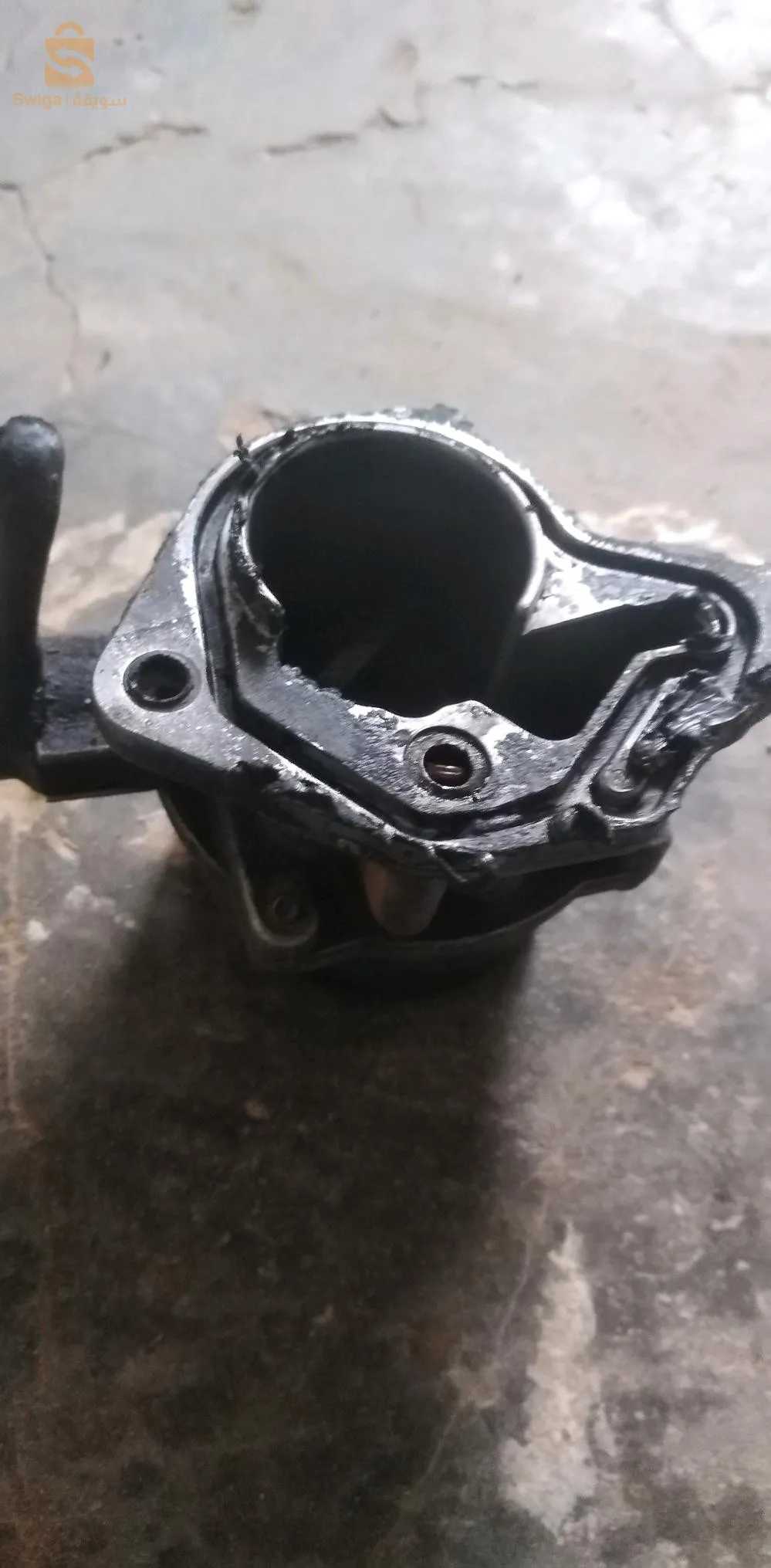 بومبا فيد كليو دبزة 1.9 ديازال
Pompe a vide clio 21.9d