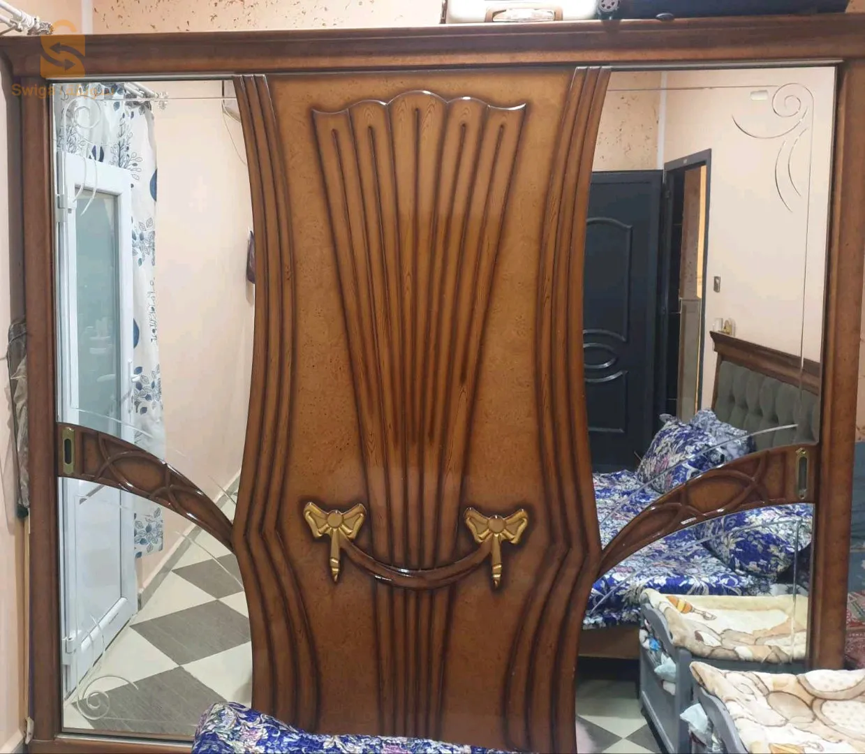 شونبرى كوشي بوى روج