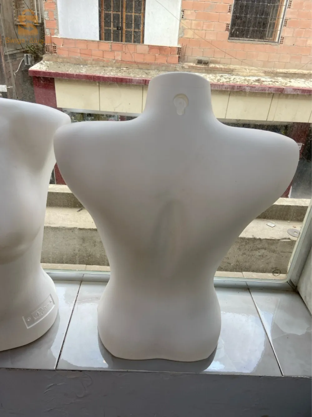 بيع أغراض محل جديدة